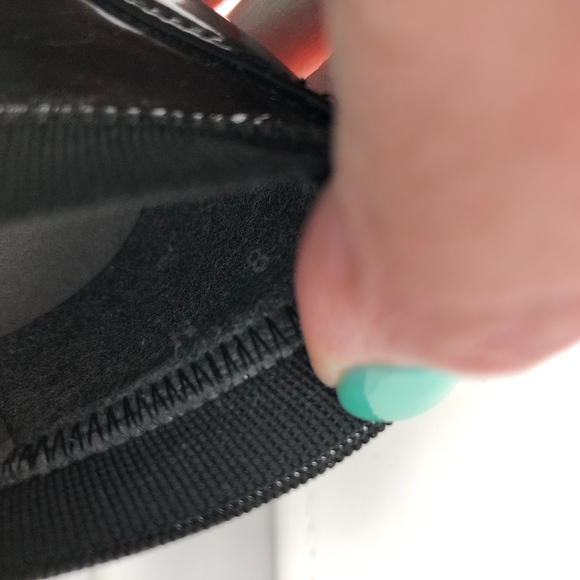 Stuart Weitzman Esily Elastic Trim Pumps Size 8 - Picture 5 of 5